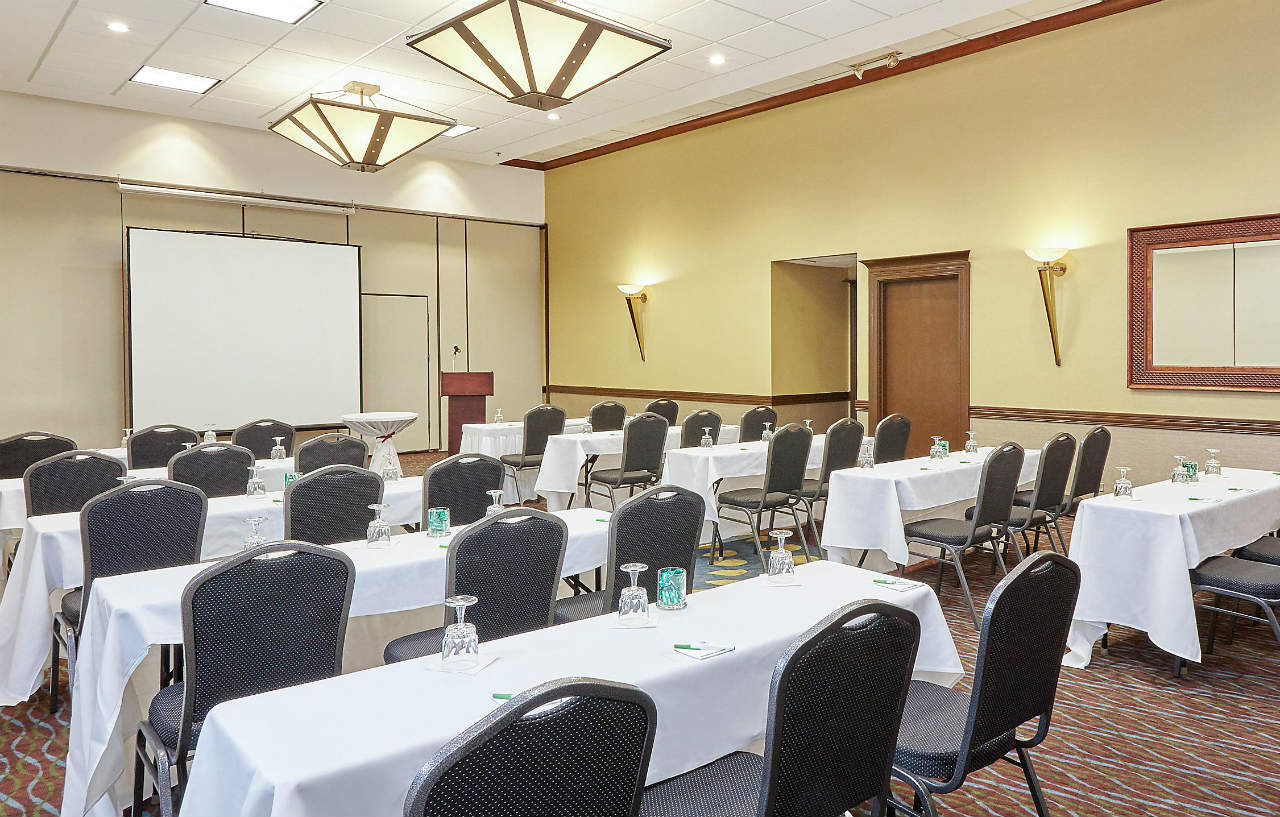 Chicago Conference Center, An Ihg Hotel Matteson